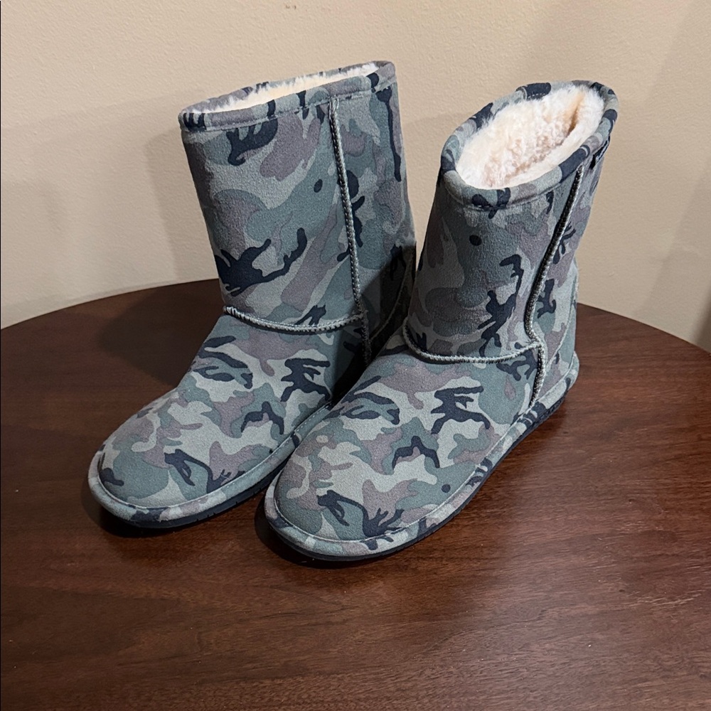 Bearpaw Camo Winter Boots